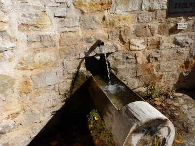Fuente del albergue de la F. de las Tablas - imagen 8
