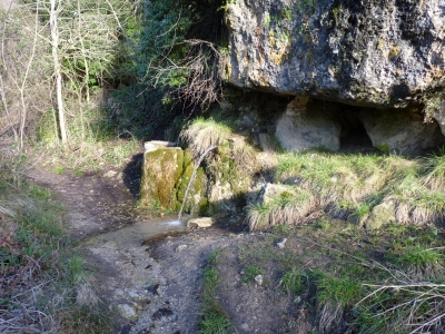 Fuente de la Cueva de la Zarza - imagen 7