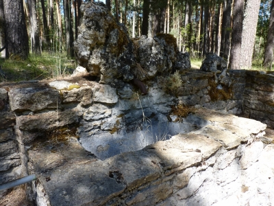 Fuente del Nacimineto del Río Cuervo (zona de acampada) - imagen 1