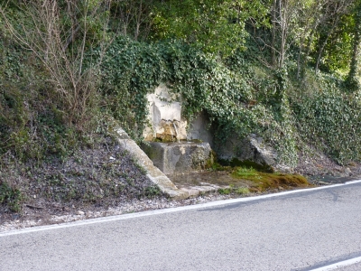 Fuente de los Tres Caños - imagen 1