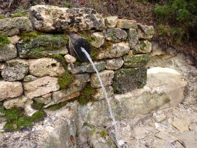 Fuente del Escalerón (de abajo) - imagen 1