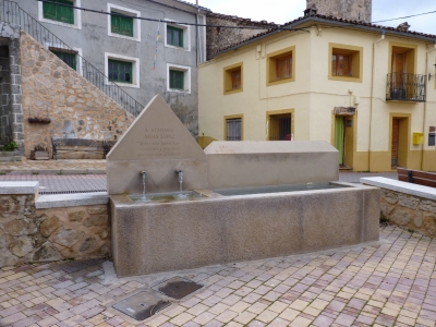 Fuente de la Plaza - imagen 1